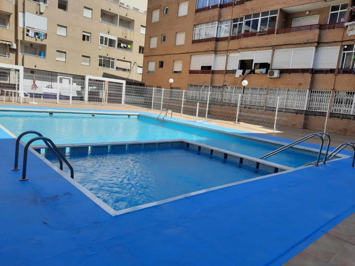 016 Happiness Apartment - Alicante Holiday Torrevieja Dış mekan fotoğraf